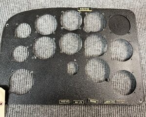 05133902-25 Engine Instrument Cover LH ***MAKE OFFER***