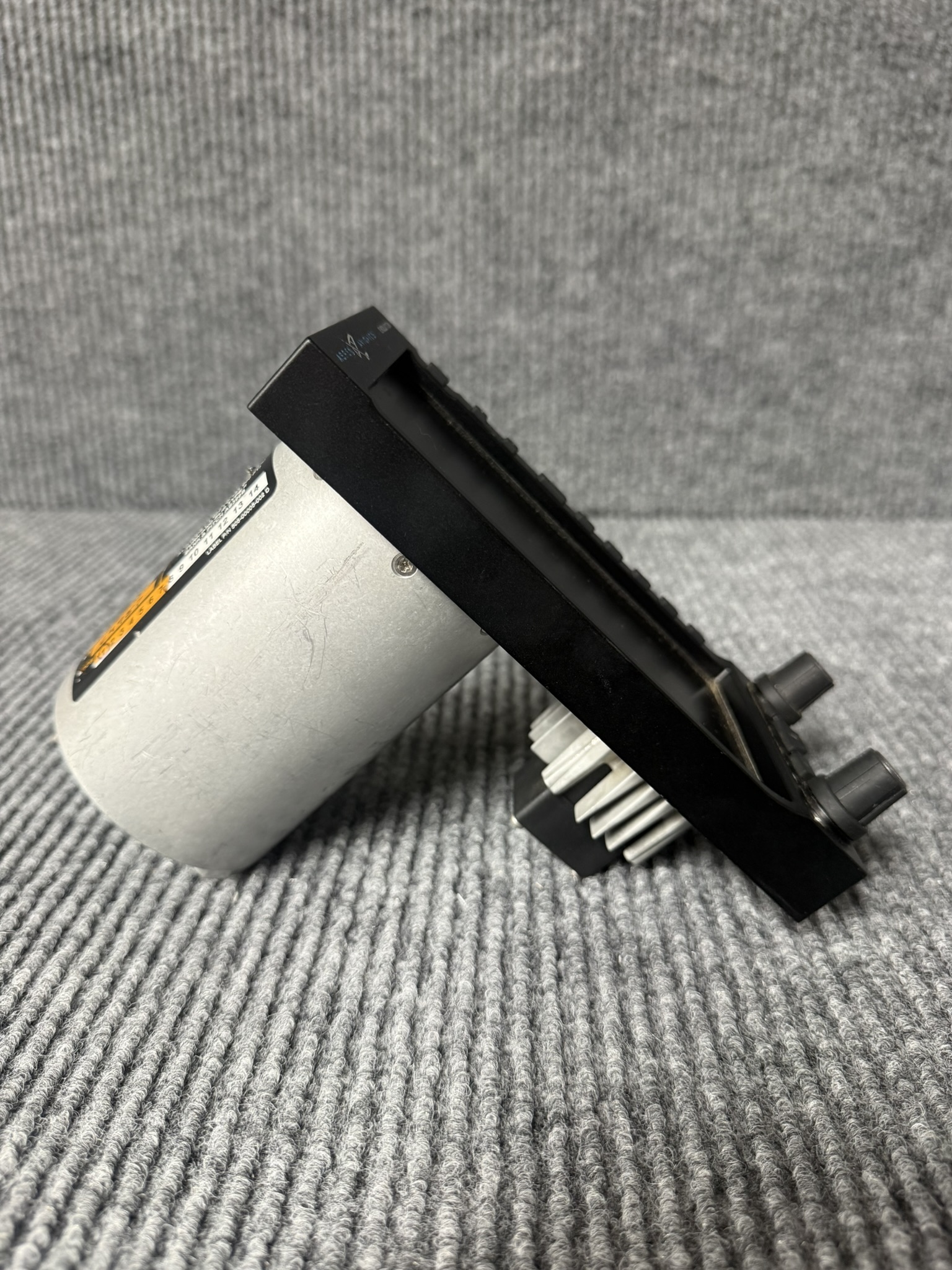 910-00001-001 EFD1000 Aspen Avionics - Image 2