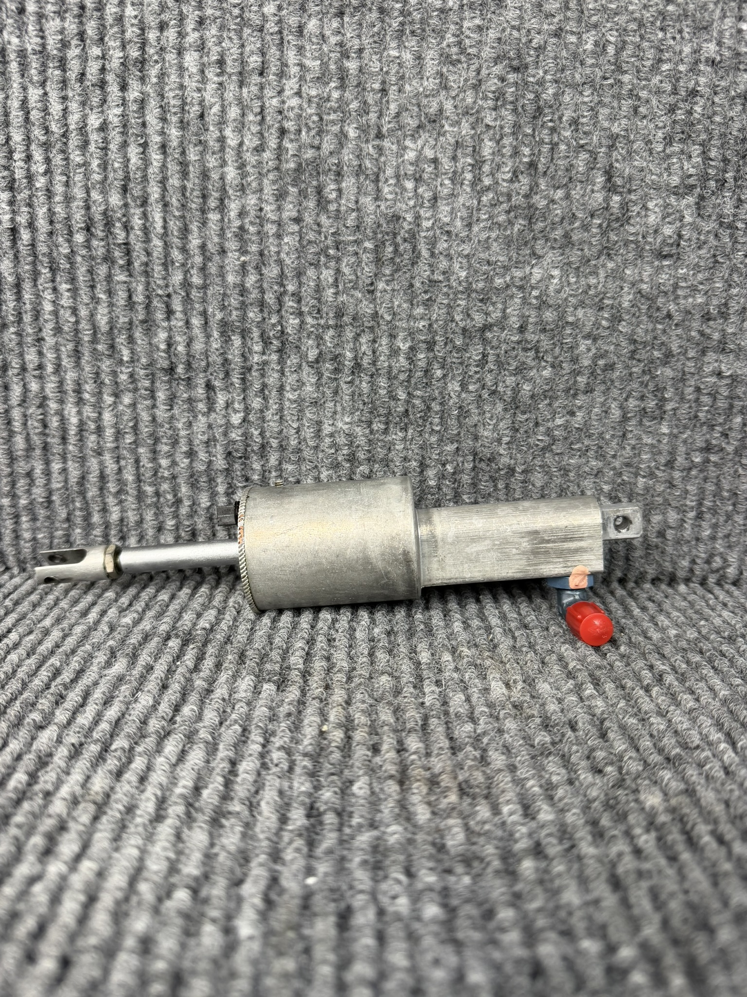 0541138-20 Master Brake Cylinder Assembly - Image 3