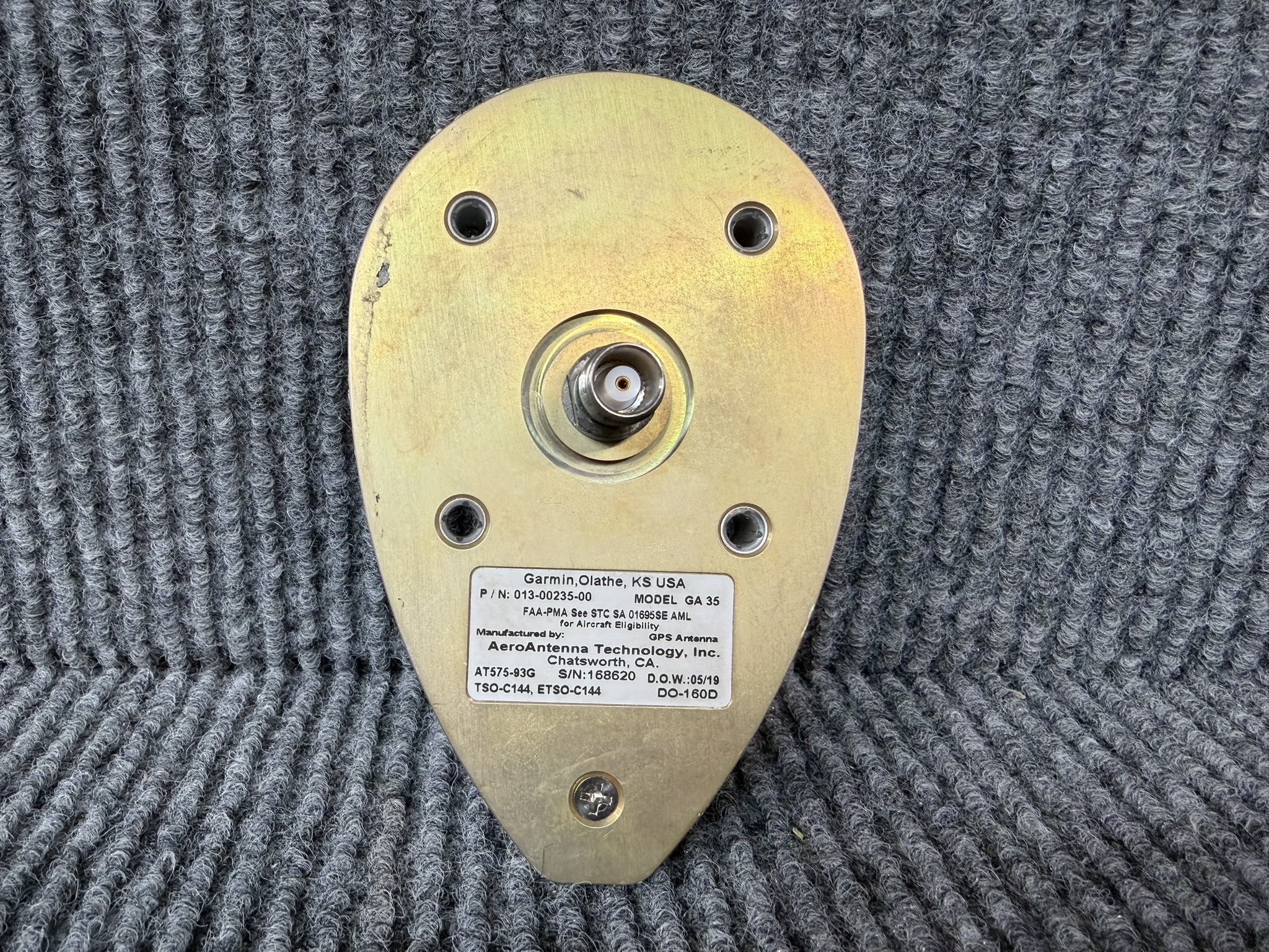 013-00235-00 Garmin GA 35 Antenna - Image 2