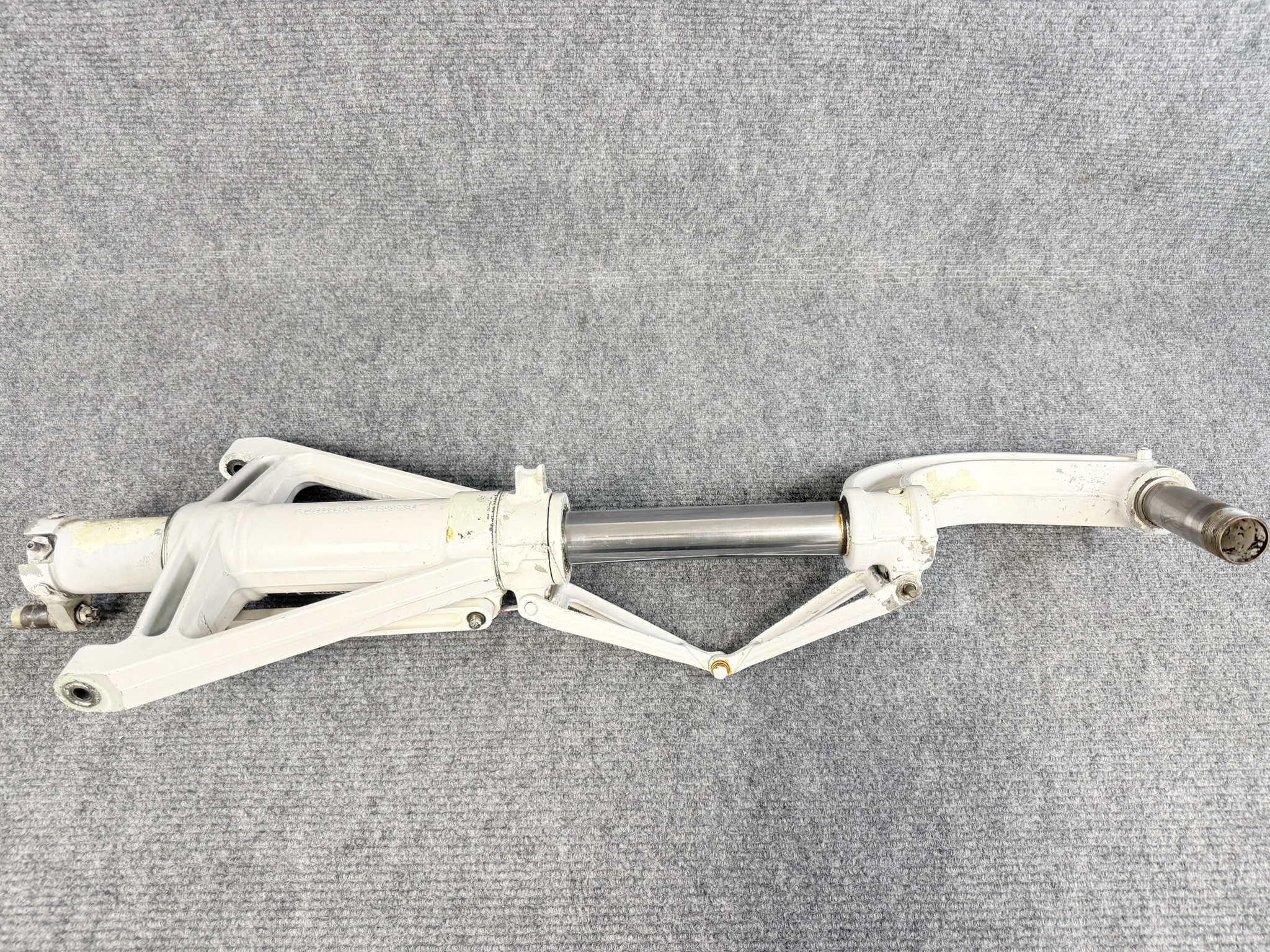 60-820000-603 Nose Gear Assembly W/ Torque Links and Drag Brace - Image 4