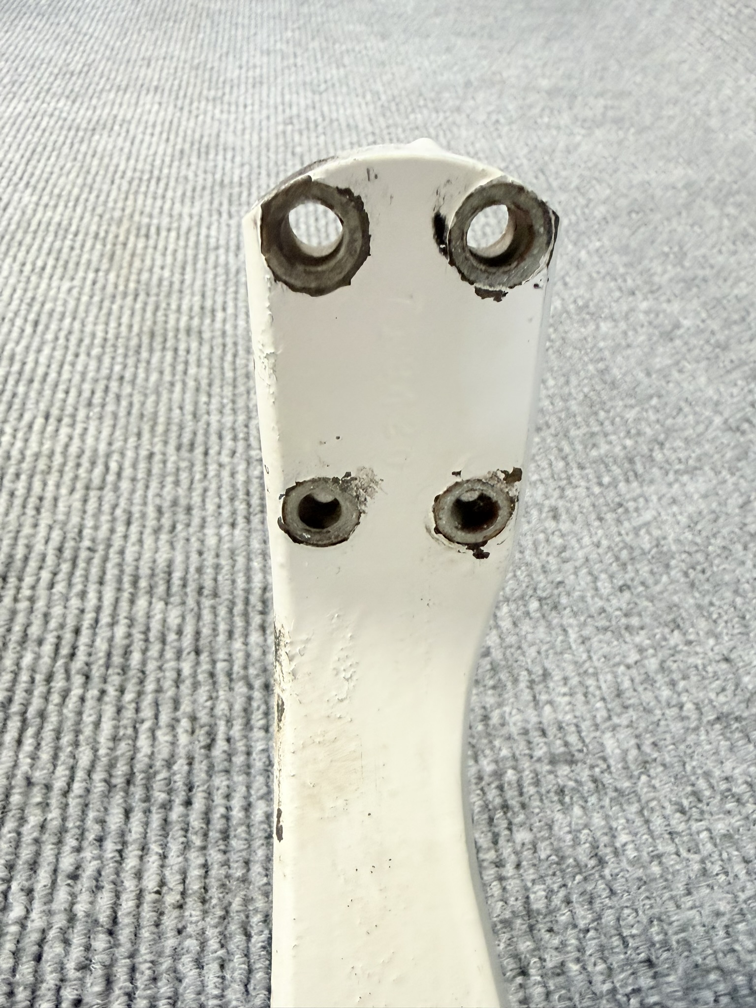 0541164-3 Main Landing Gear Spring LH - Image 3