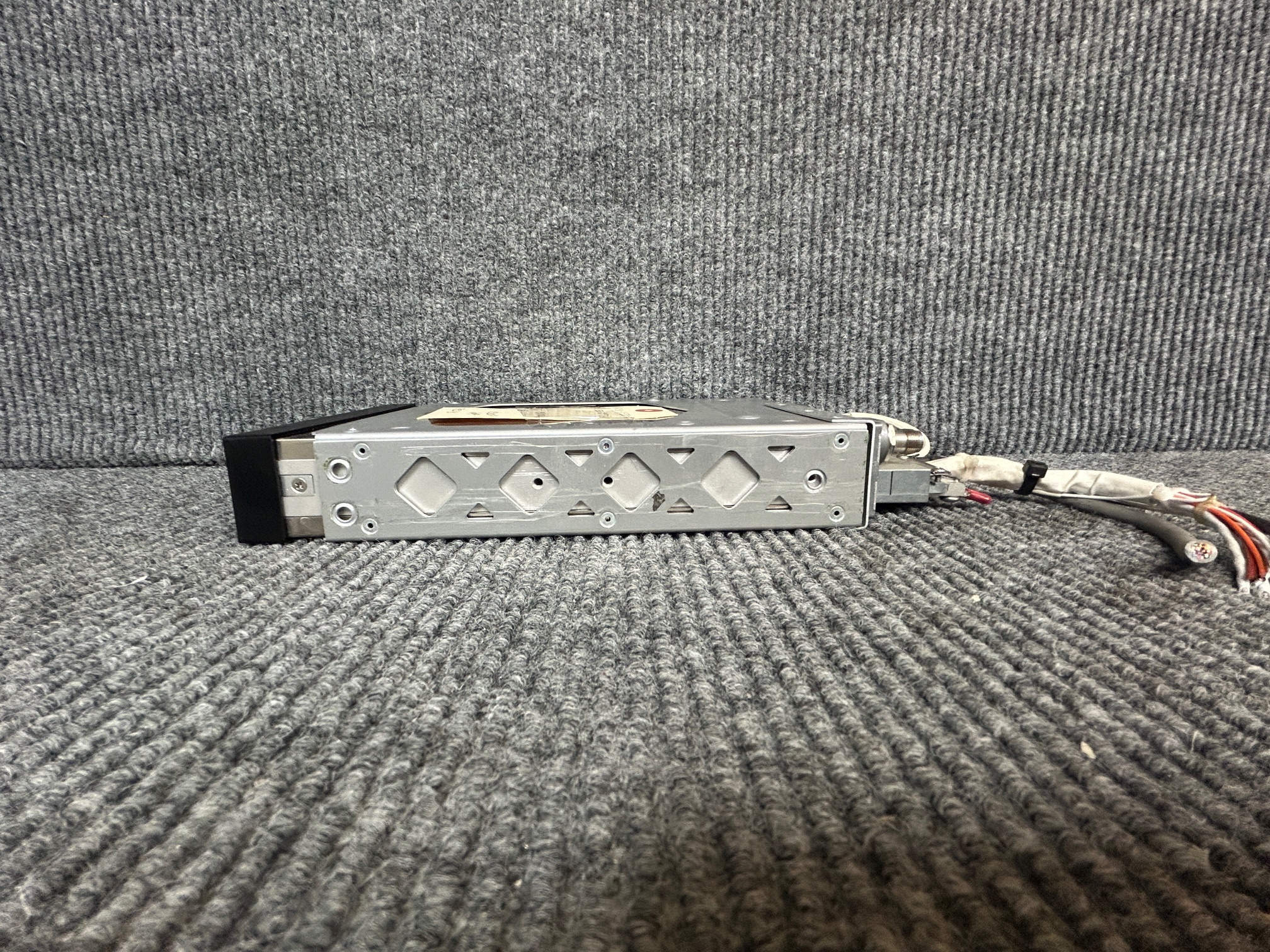 PN# 011-03300-40 GTX-335 ADS-B TRANSPONDER W/TRAY - Image 2