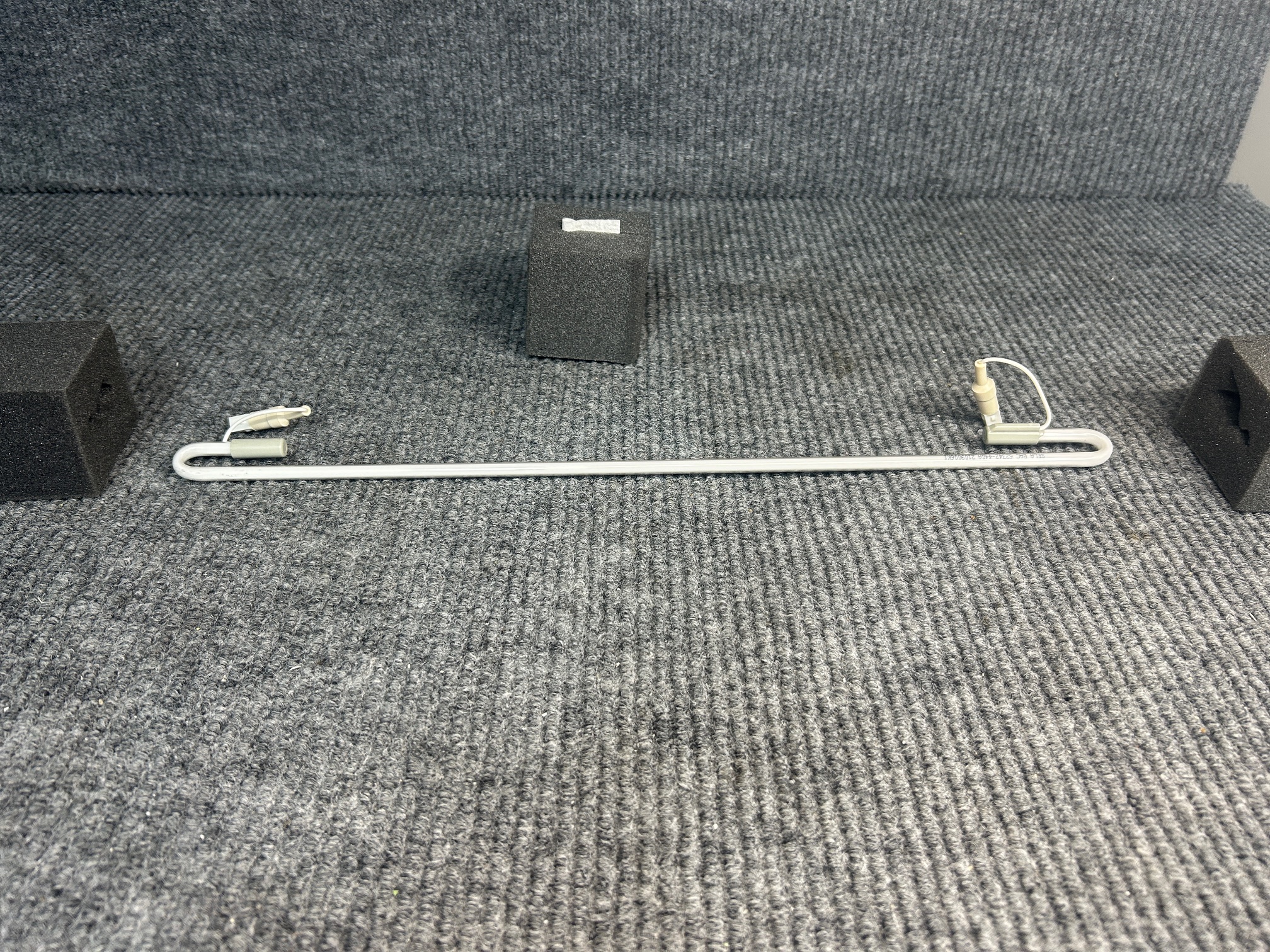 62342-440A FLUORECENT LAMP - Image 2