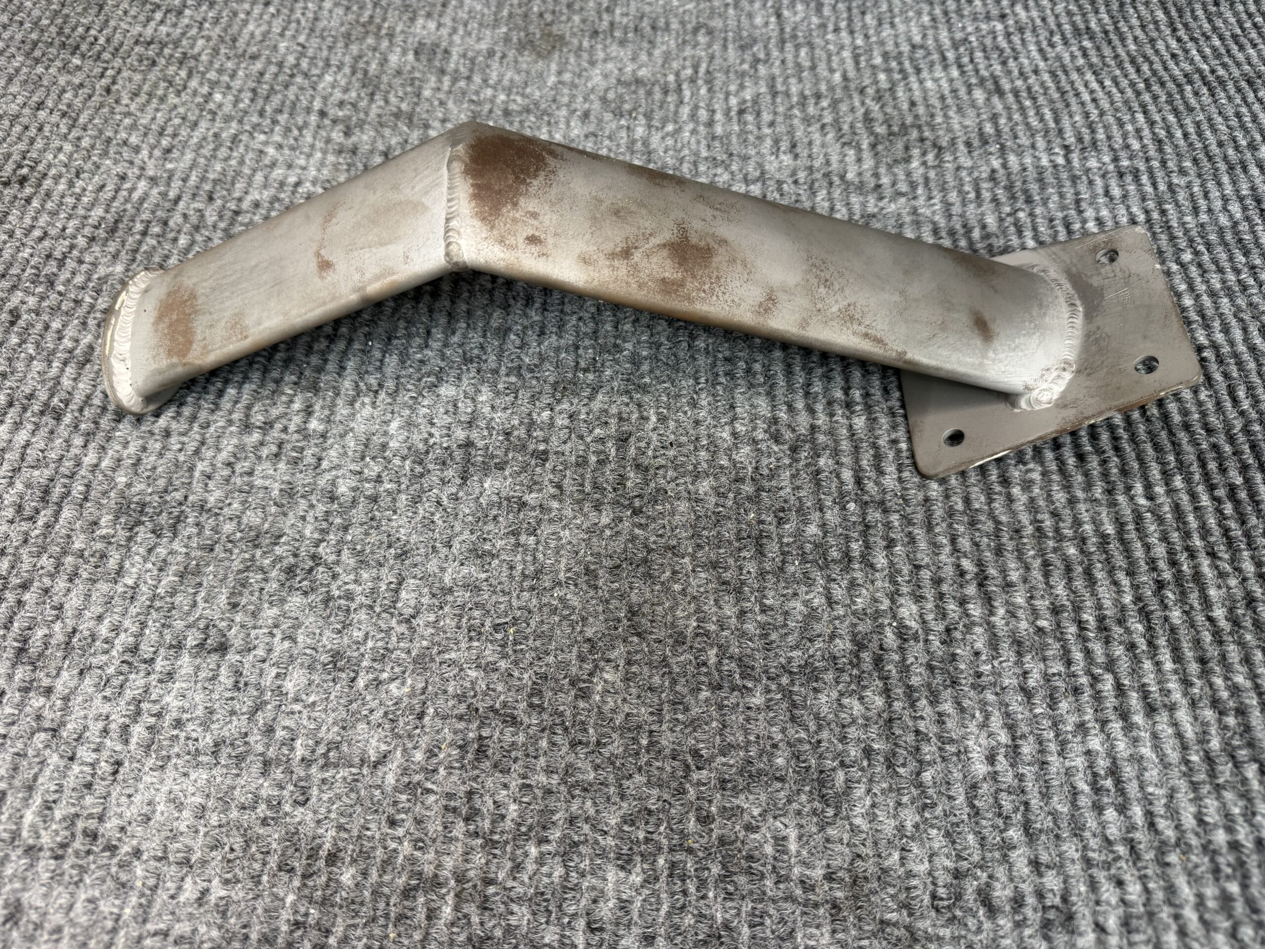 68014-000 FUSELAGE STEP ASSY