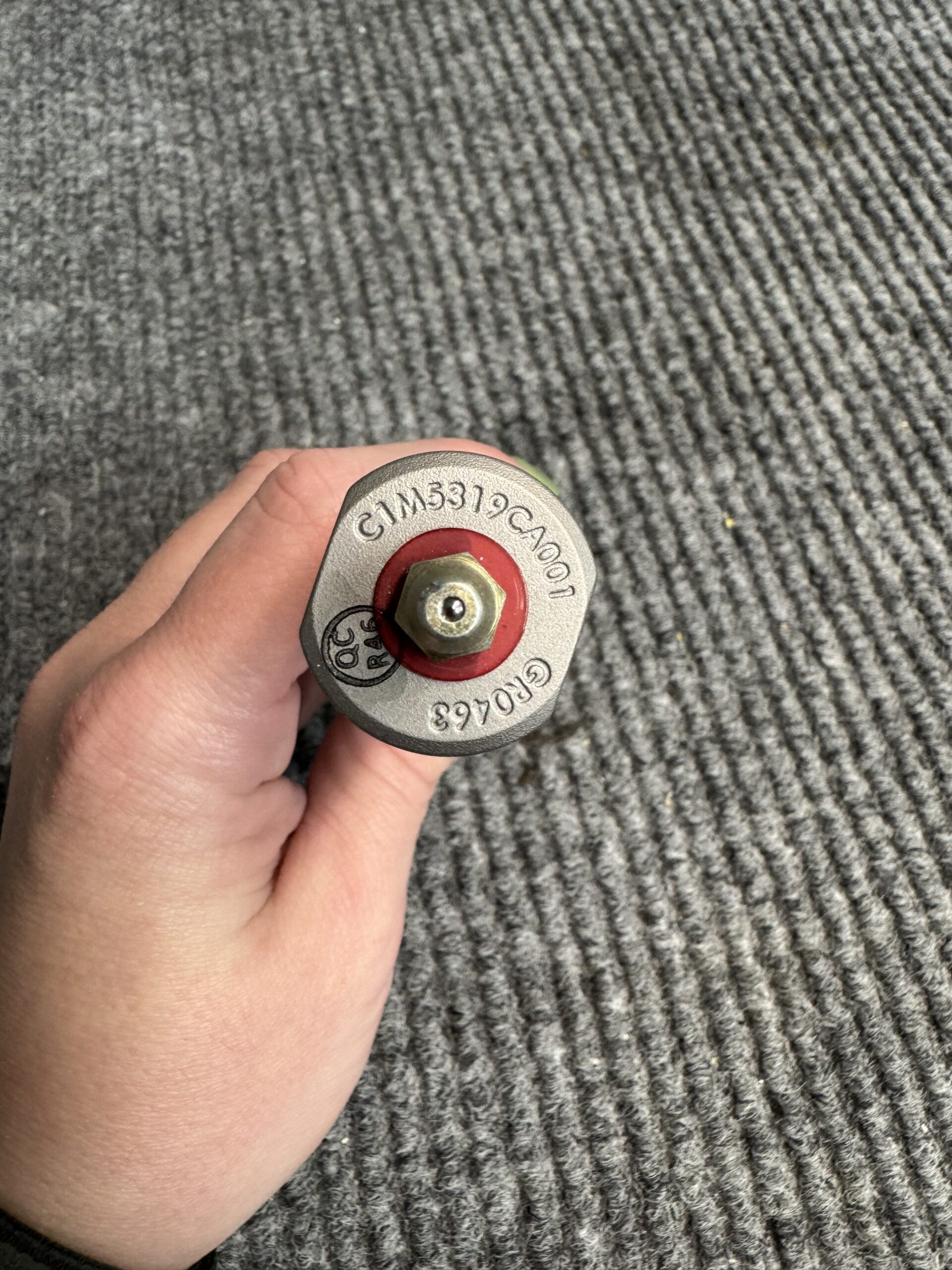 C1M5319CA001 CROSS BOLT ASSY FWD - Image 2