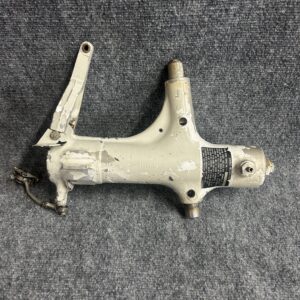 67926-12 PIPER PA-32R-301 LH UPPER TRUNNION