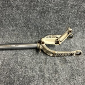 77776-300 PIPER PA38 FORK ASSY