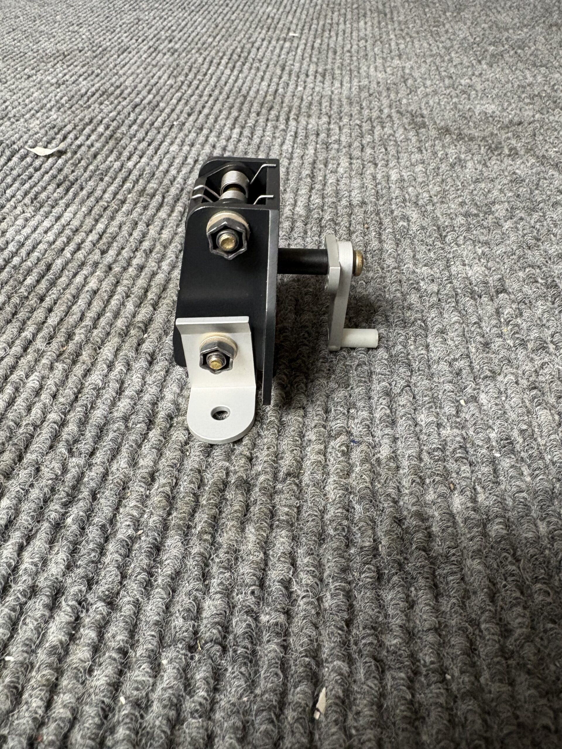 H3-1668-1 LATCH ASSY (MAKE OFFER) - Image 2