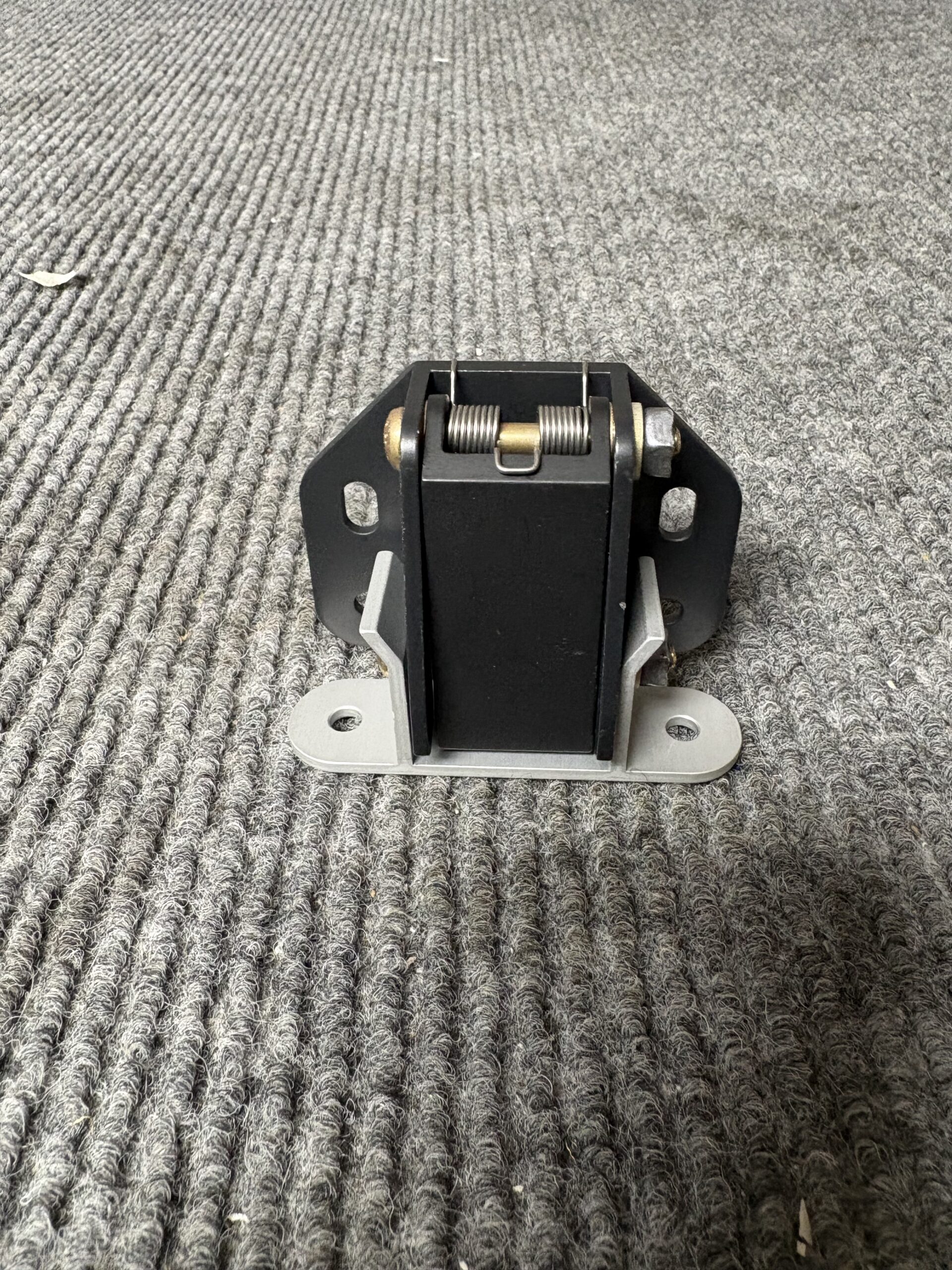 H3-1668-1 LATCH ASSY (MAKE OFFER) - Image 3