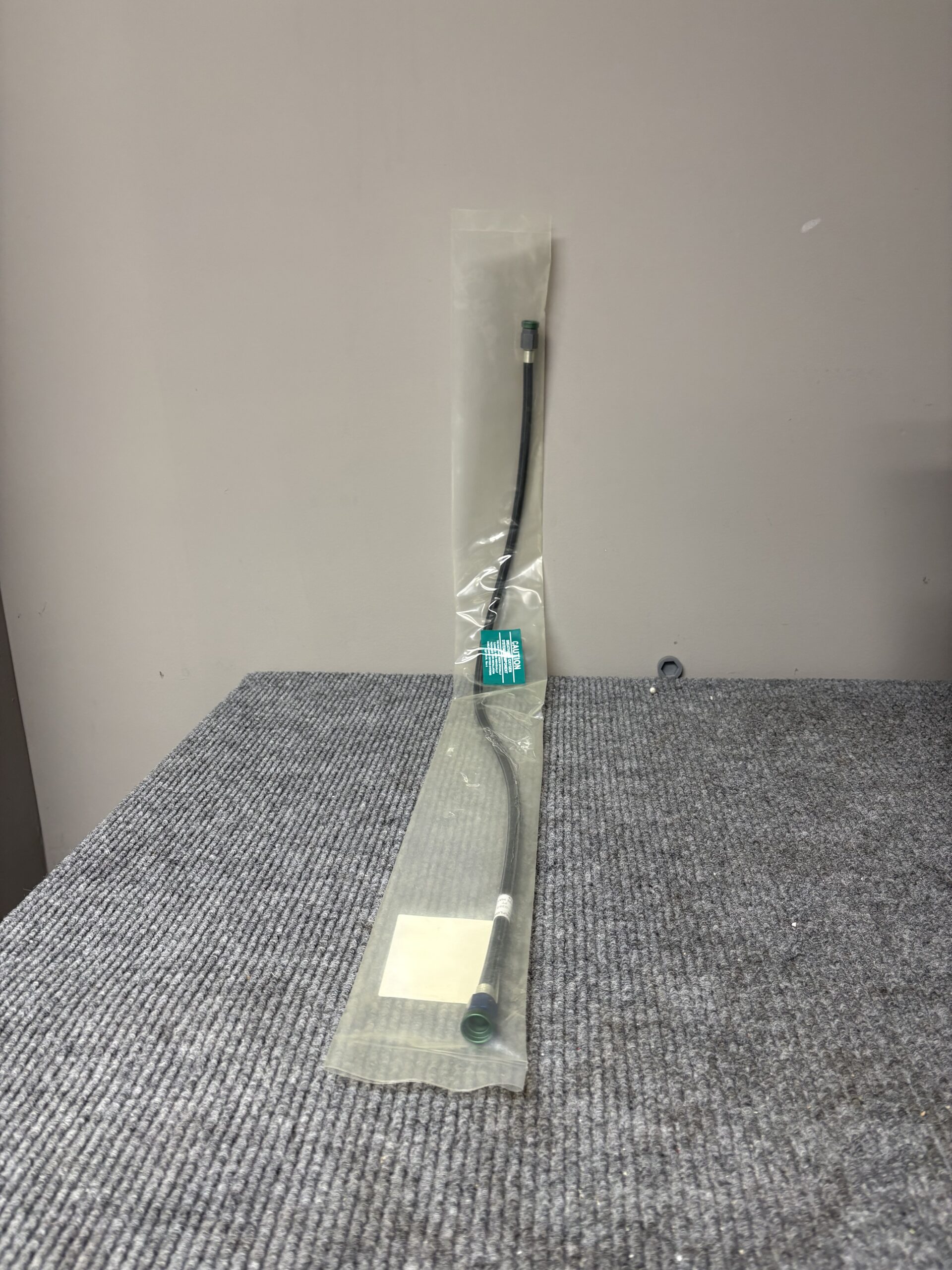 37027-0360 OXYGEN FLEX HOSE (MAKE OFFER)