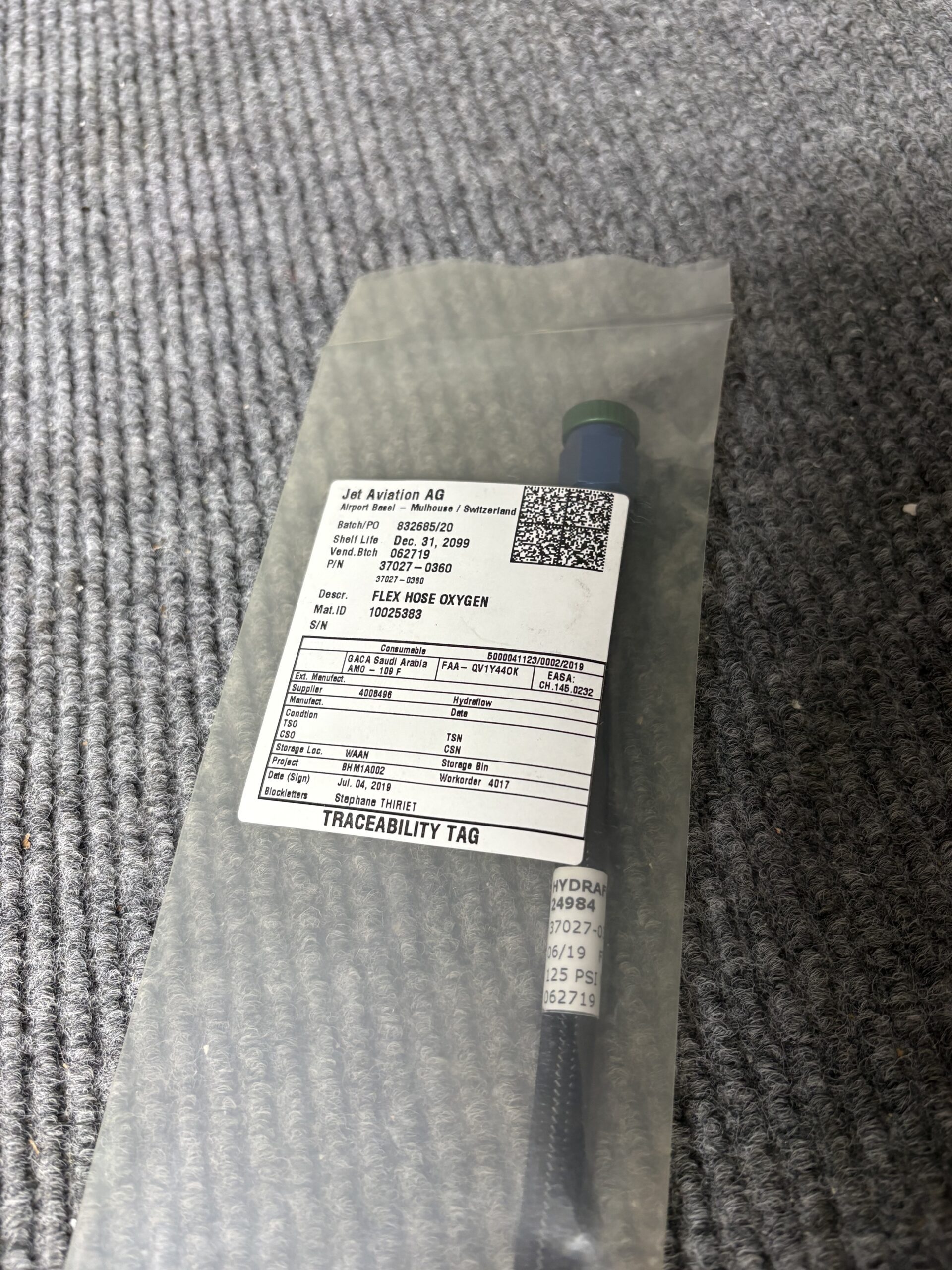 37027-0360 OXYGEN FLEX HOSE (MAKE OFFER) - Image 4
