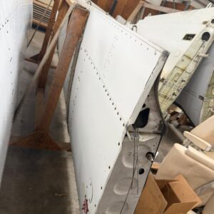 0523011-31 L/H WING ASSY CESSNA 172N N5605J (MAKE OFFER)