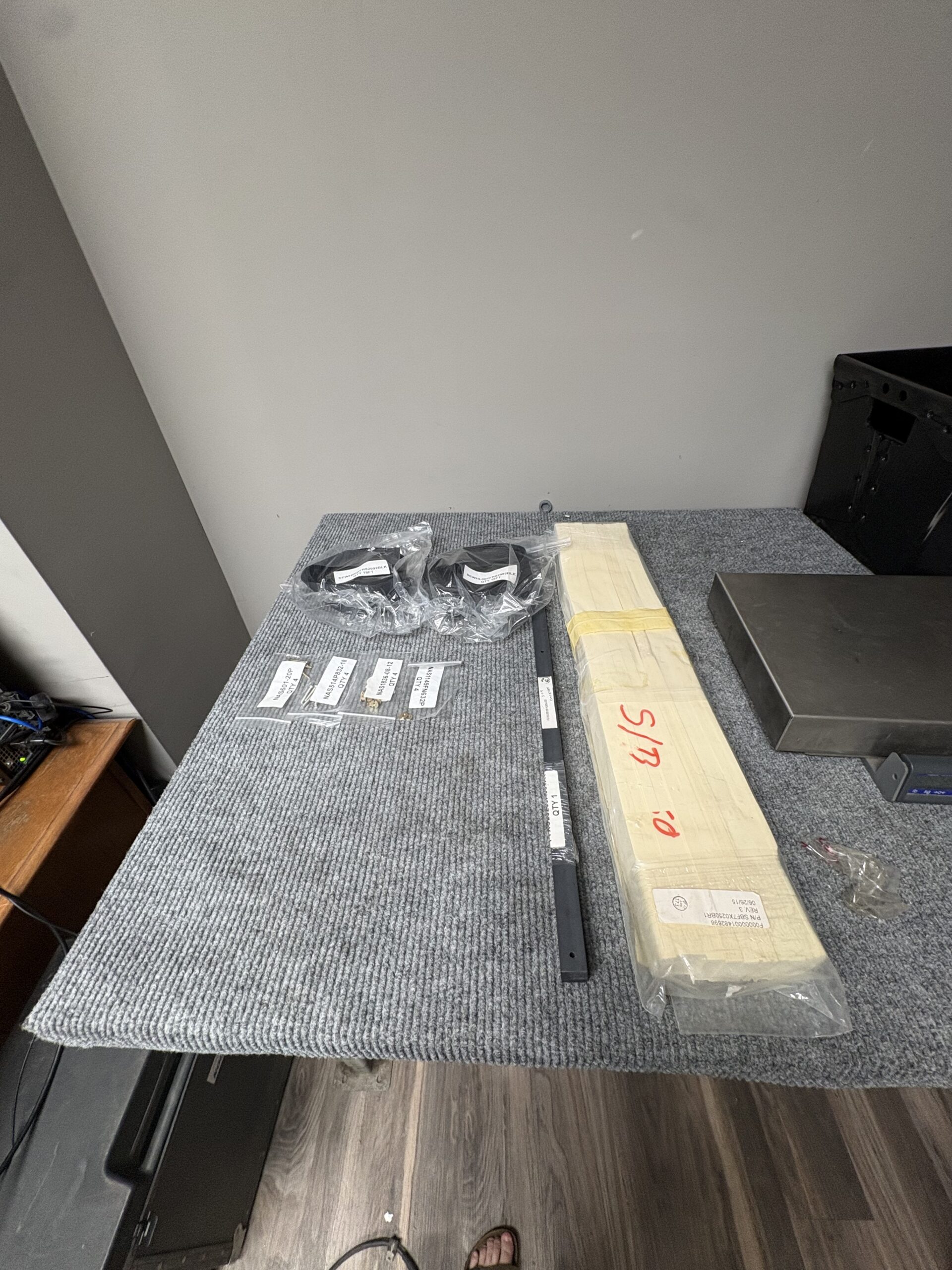 SBF7X0250BR1 CARPET WAVINESS PREVENTIO (MAKE OFFER)